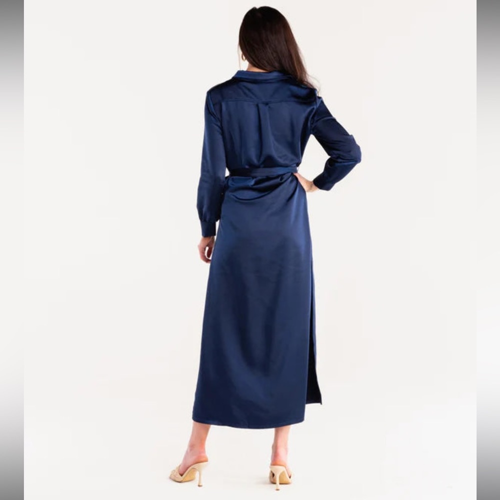 New with tags S’edge Sedge Vesper satin shirt dress in Olive.  Size Small - Picture 7 of 10